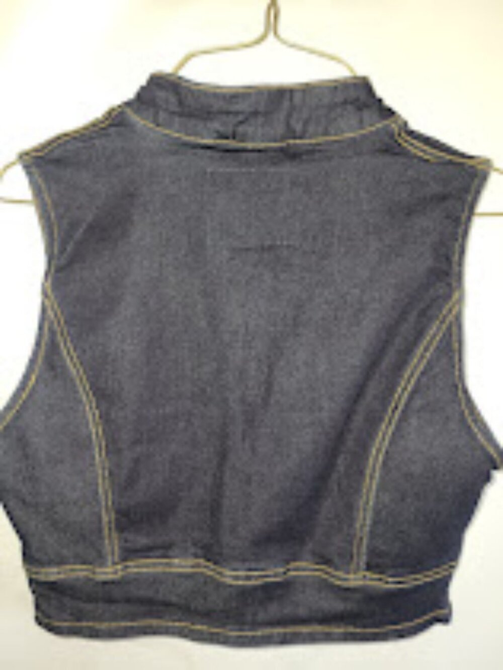 Fashion Nova Denim Cropped Vest Medium NWT Western Embroidered Zip Front - Picture 3 of 8